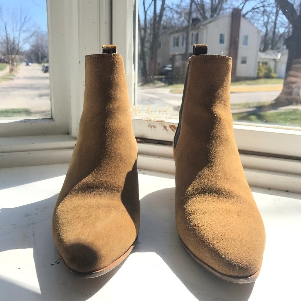 Saint Laurent Camel Suede Chelsea Ankle Boots - Picture 2 of 8